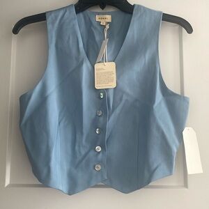 Donni cropped vest